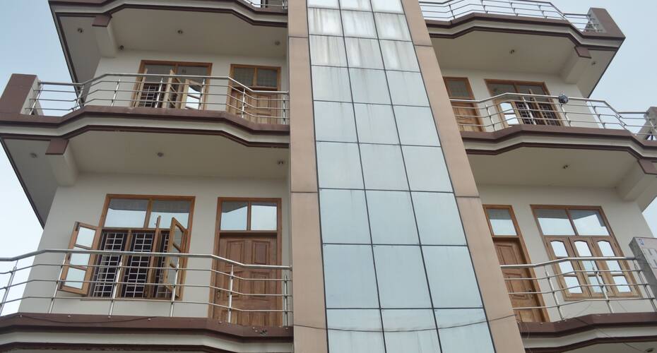 Hotel Gomati Residency, Dehradun 1
